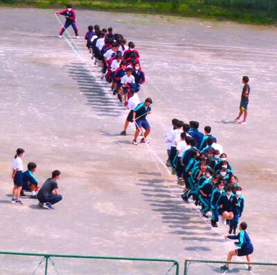 5月２１日　昼休みの校庭3