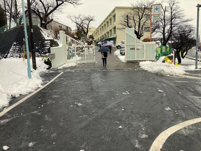 ２月６日　生徒の登校